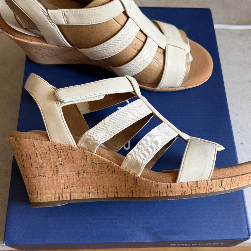 NWT Rockport Ivory and Cork Wedge Sandals - Picture 3 of 4
